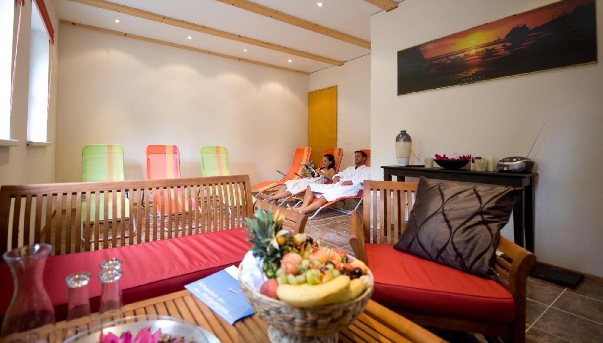 Saint Wolfgang Hotel Buerglstein מראה חיצוני תמונה